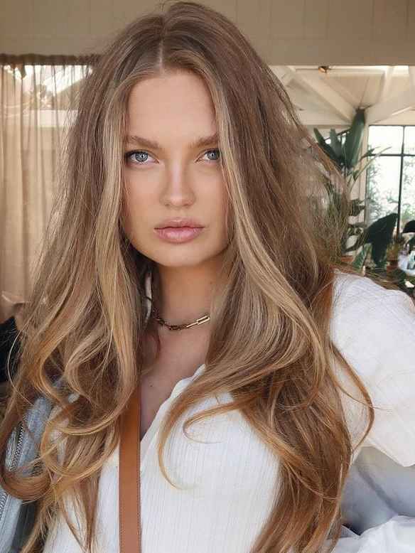 Romee Strijd Wiki, Biography, Age, Husband, Facts and More