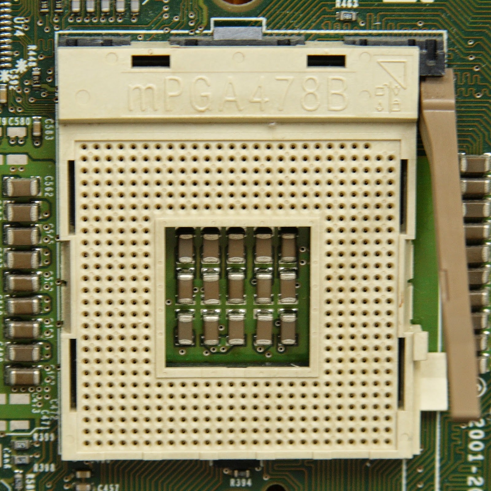 luthfi-boeleud-blog-s-processor-intel-yang-digunakan-untuk-socket-478