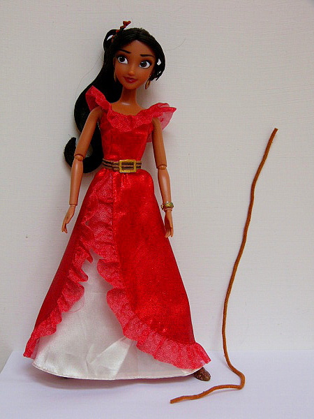 Barbie a jiné panenky: Disney Store - Elena of Avalor