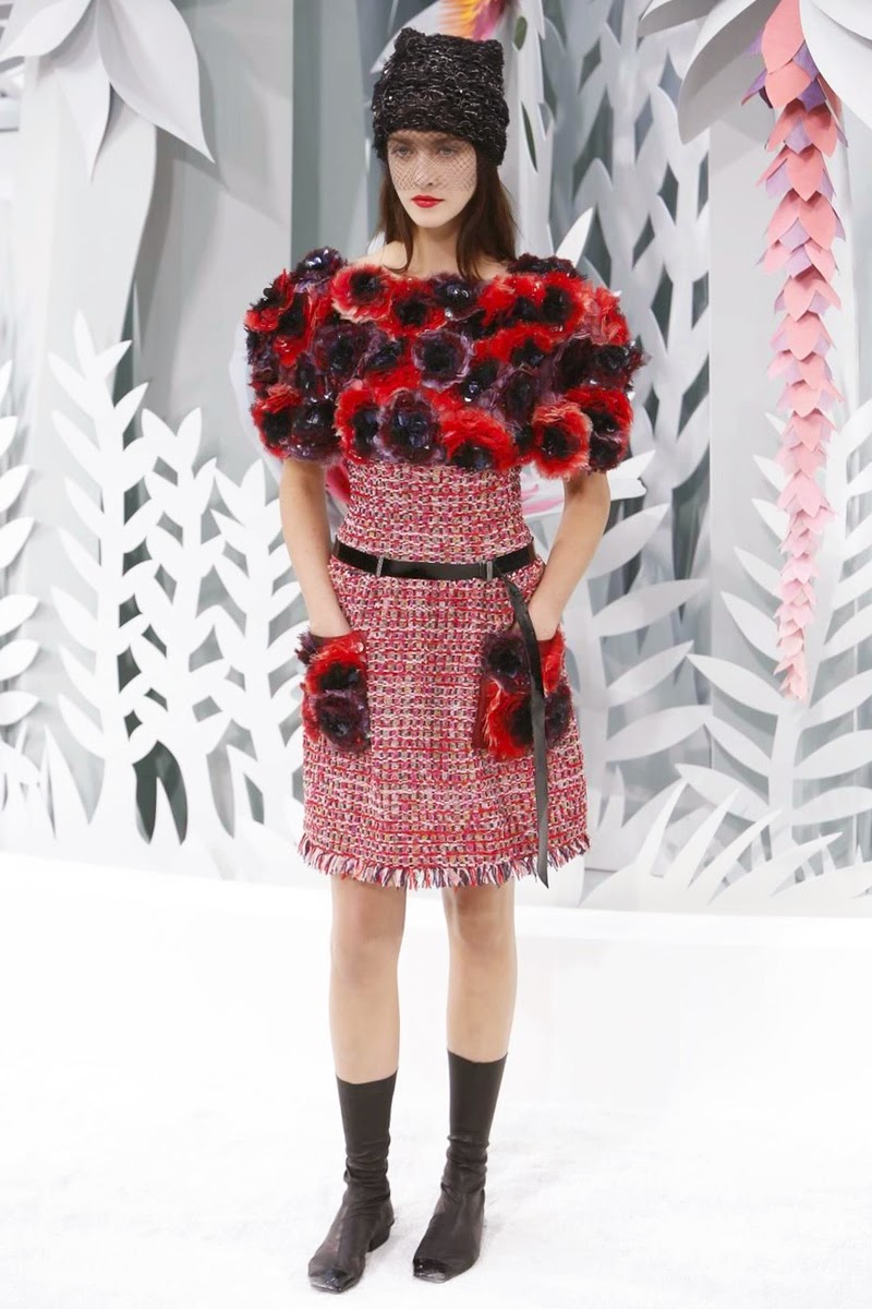 Fashion on the Couch: Chanel Haute Couture Spring/Summer 2015 Paris
