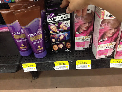 Dice el presidente ejecutivo de Walmart que las compras de pánico ahora son por el ‘tinte de pelo’