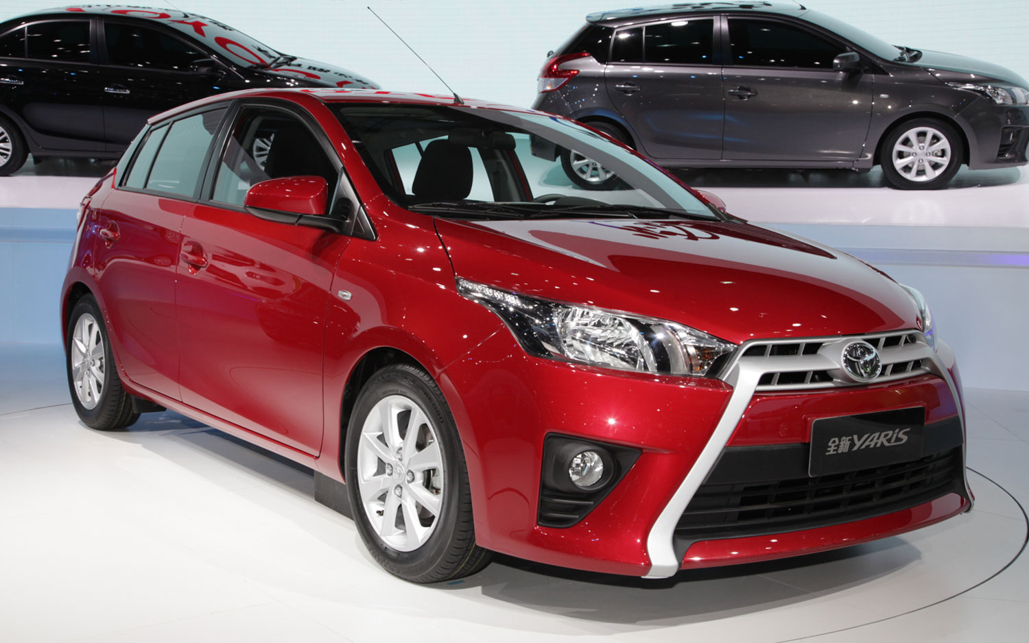 Toyota Yaris Hybrid 2013 User Manual Pdf