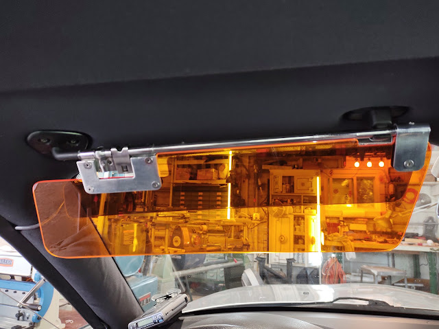 Replace Sun Visor of Your Vehicle This Way