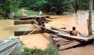 Menggugat Tak Hadirnya Gubernur Nova Iriansyah Saat Banjir di Aceh Timur Desember 24, 2020