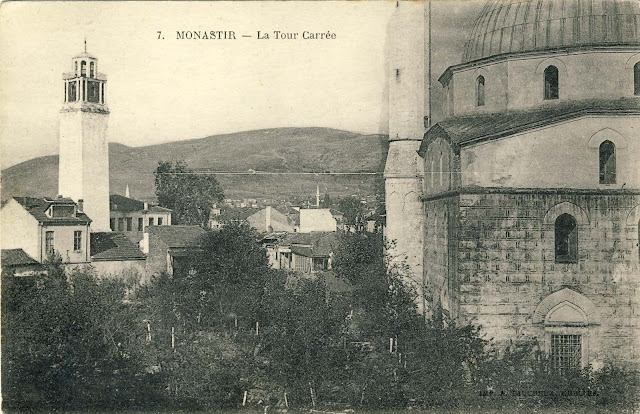 “Monastir – The Square Tower”. Despite the Clock Tower and Yeni Mosque also a part of Pekmez Market and the northwest part of the city is seen