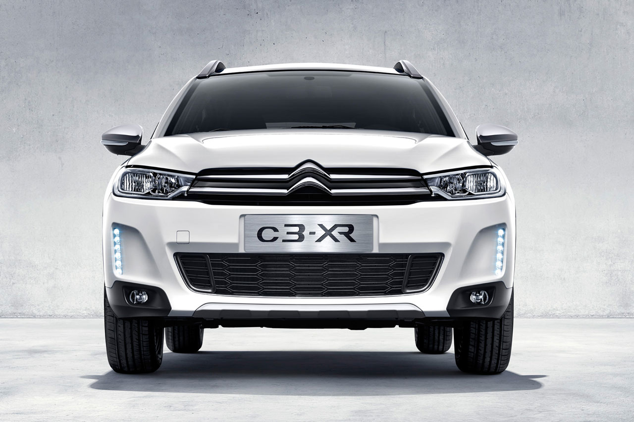 Citroën Crossover C3-XR front