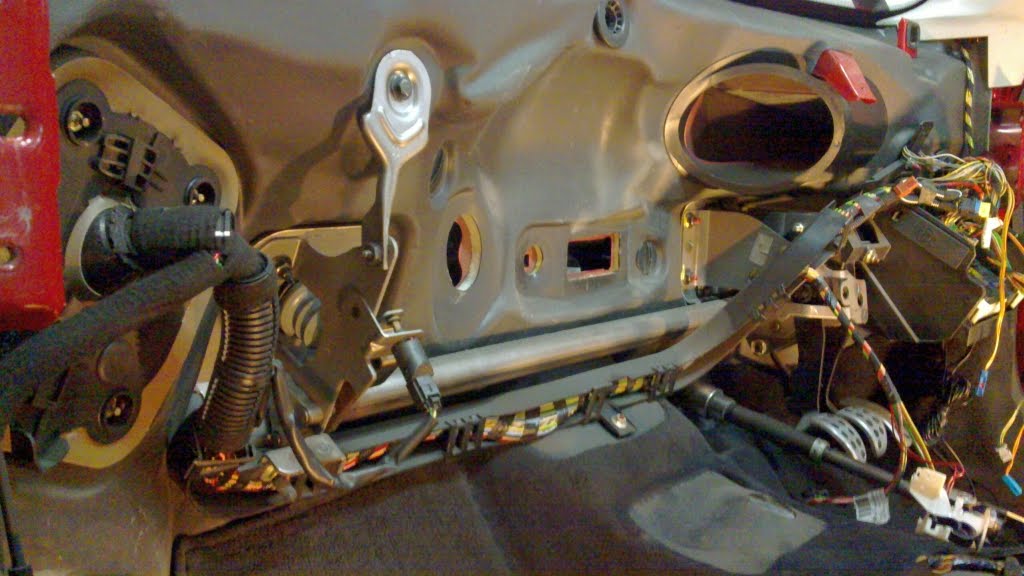 Peugeot 206 Air Conditioning Leak