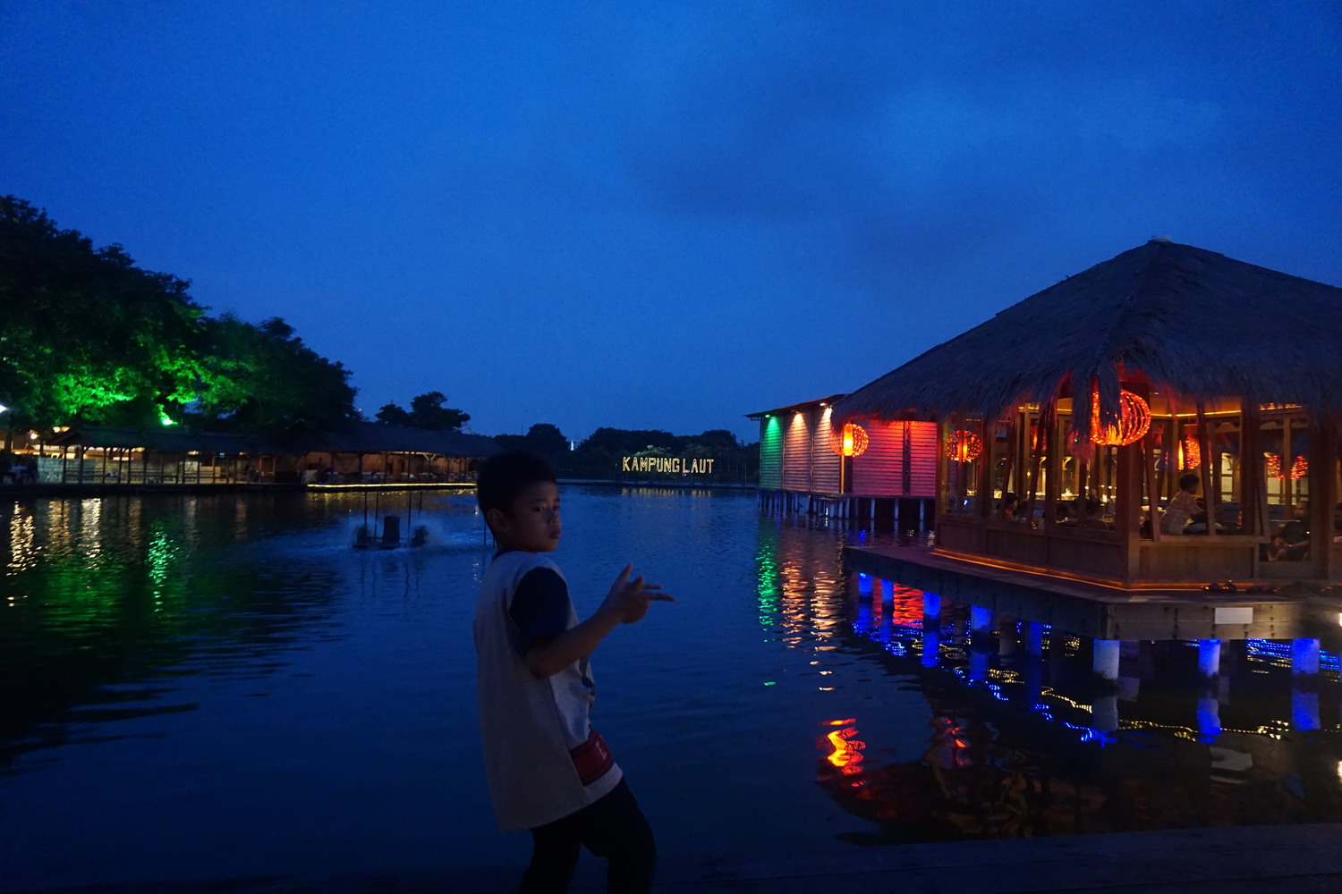 Diah Didi S Kitchen Night View Kampung Laut Semarang Diah Didi S Kitchen Night View Kampung Laut Semarang