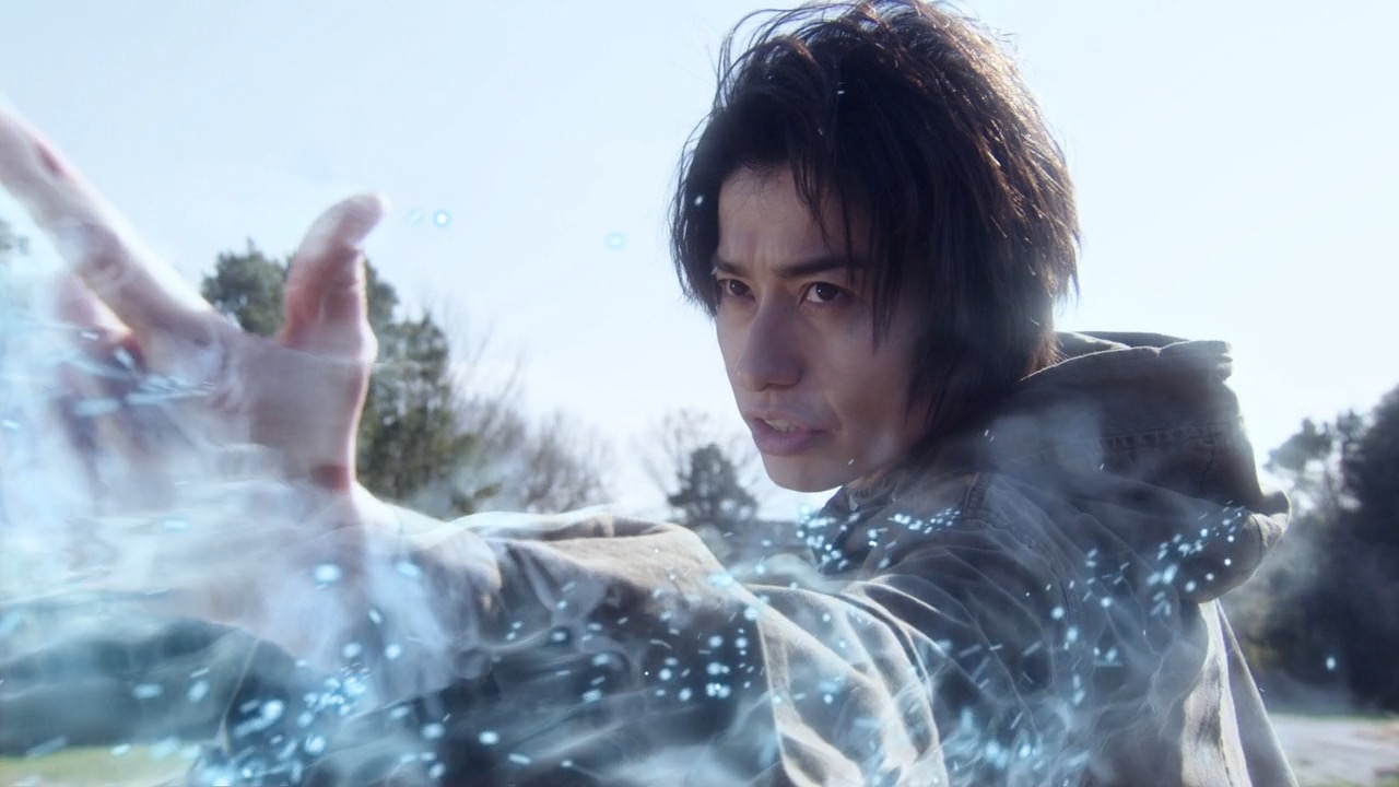 My Shiny Toy Robots: Movie Review: Kamen Rider Build New World: Kamen Rider Grease