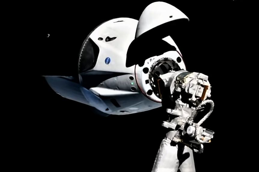 The SpaceX Dragon space capsule has docked with the ISS.