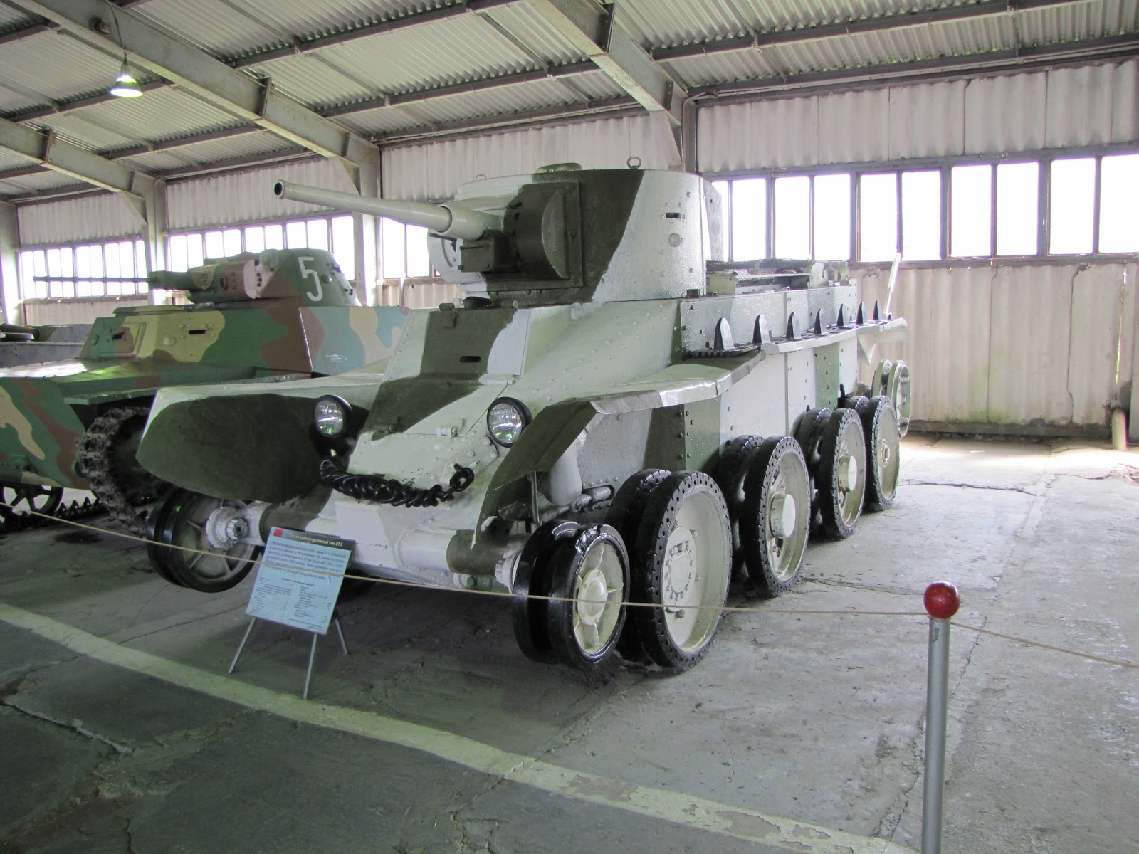 Planes Trains and Automobiles 2013: Kubinka - The world's largest tank ...