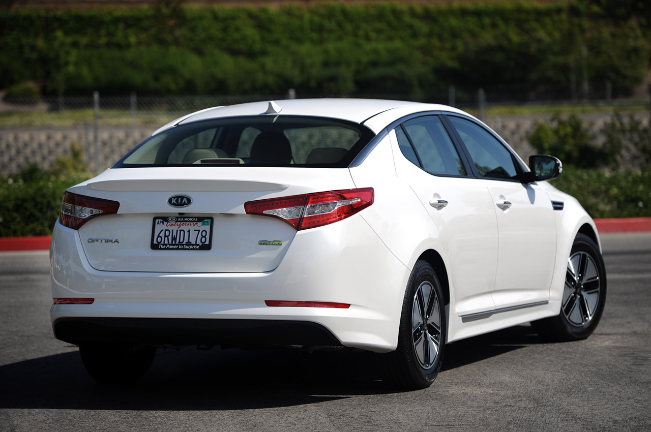 Nancys Car Designs: Hyundai, Kia delaying and updating new Sonata