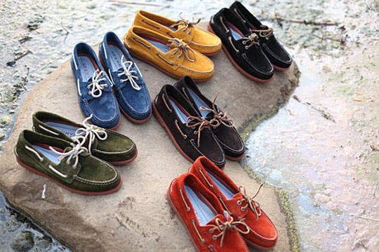 Sperry-Top-Sider-Authentic-Original-2-Eye-Boat-Shoe-Fall-2010-01.jpg