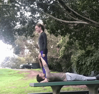 417d490c807aeaf89d098a44eb94e6263224f03c.gif