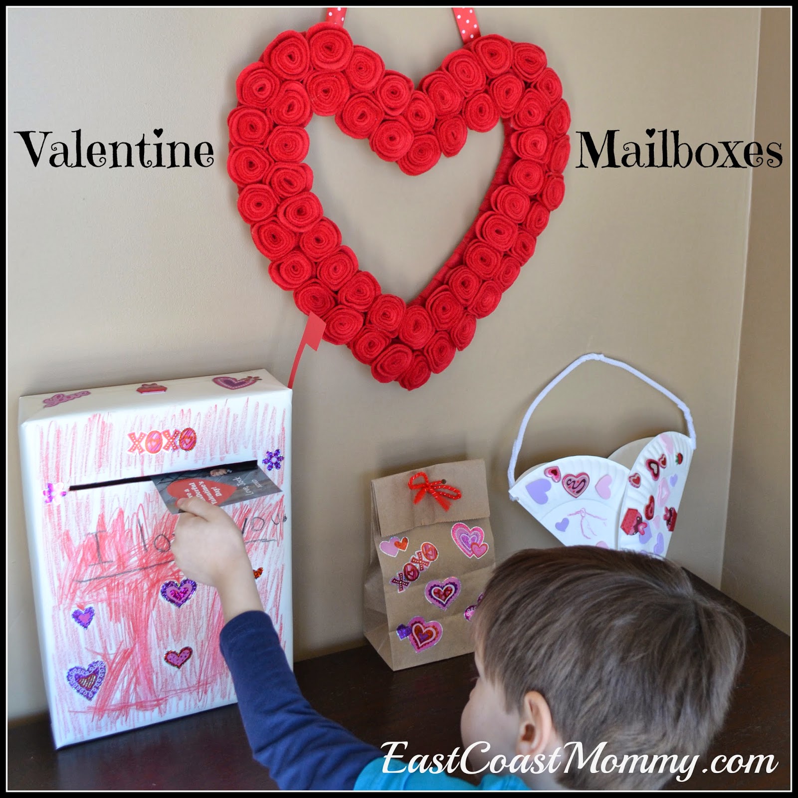 East Coast Mommy Valentine Mailboxes {Crafts for Kids}