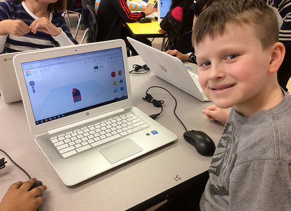 Learning With Lucie Using TinkerCad with Students Under 13