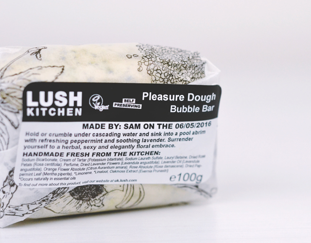 Lush Kitchen Pleasure Dough Bubble Bar
