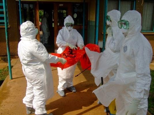 A doença da nova ordem mundial trás alerta total: Organização Mundial da Saúde discute uso de remédio contra o ebola