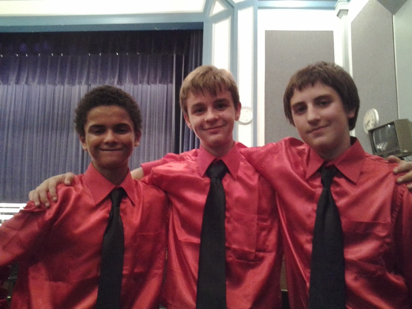 Lincoln Jr. High Choirs Boys Choir Neon Day