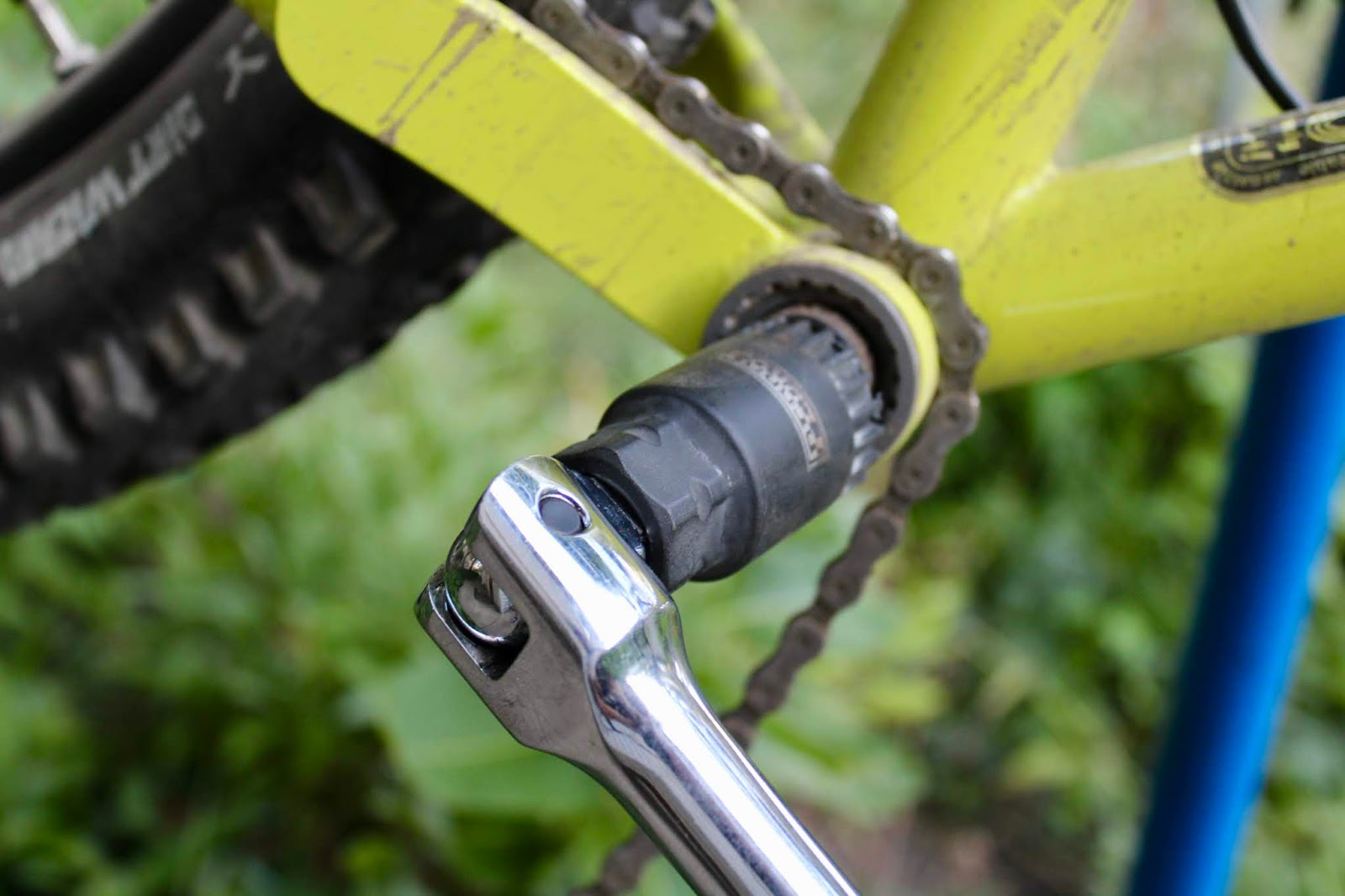 bike blog or die Installing the new FSA GRADIENT CRANKSET and the