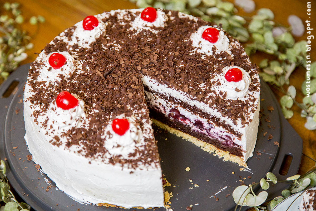 Wos zum Essn: Vegane Schwarzwälder Kirschtorte