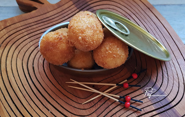 Día de la croqueta Croquetas de atún, huevo y pimiento