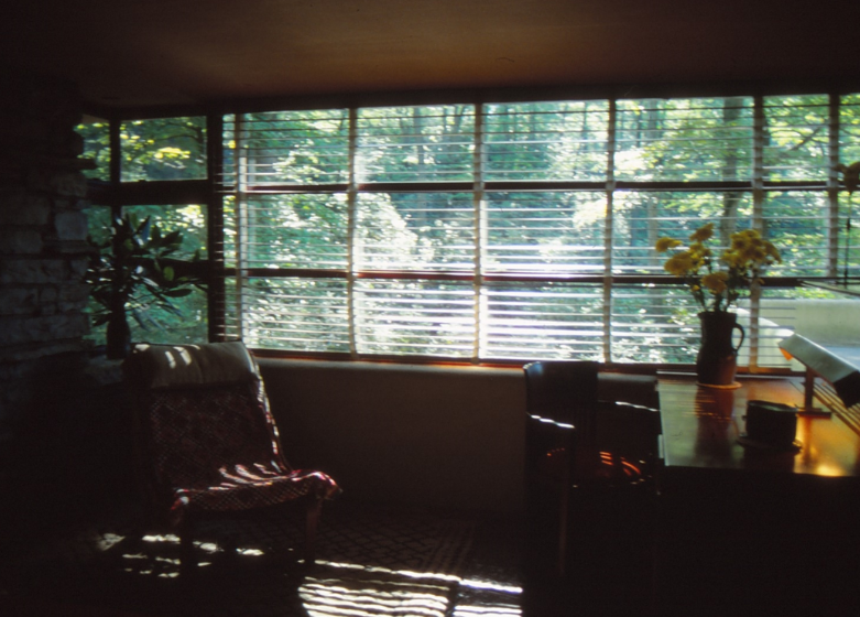 Retiring Guy's Digest Pittsburgh PostGazette editorial board lobbies for Frank Lloyd Wright