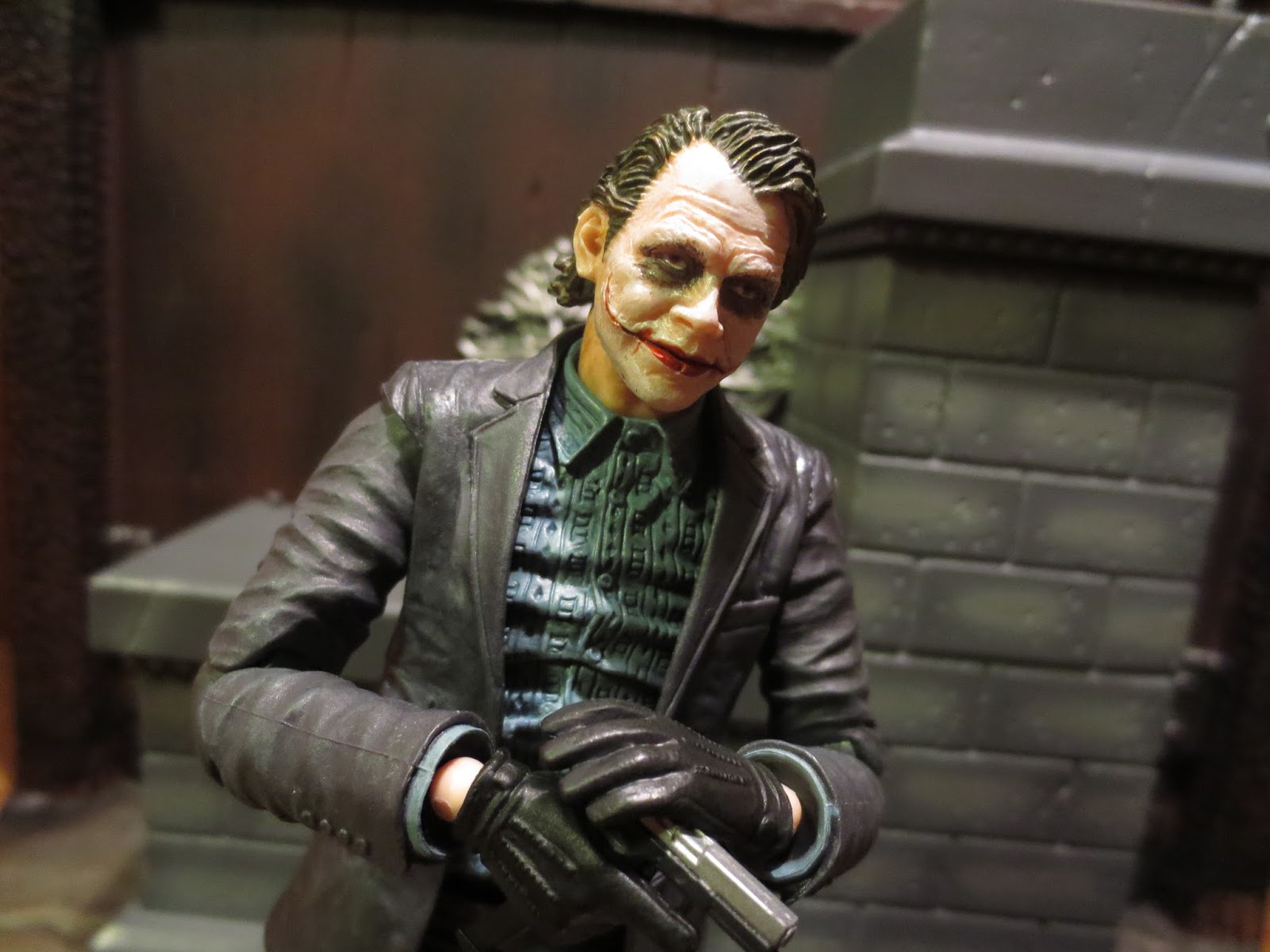 mafex bank robber joker