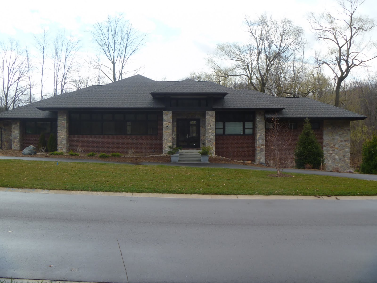 Homes for Sale in Farmington Hills MI Blog Subdivision Whispering