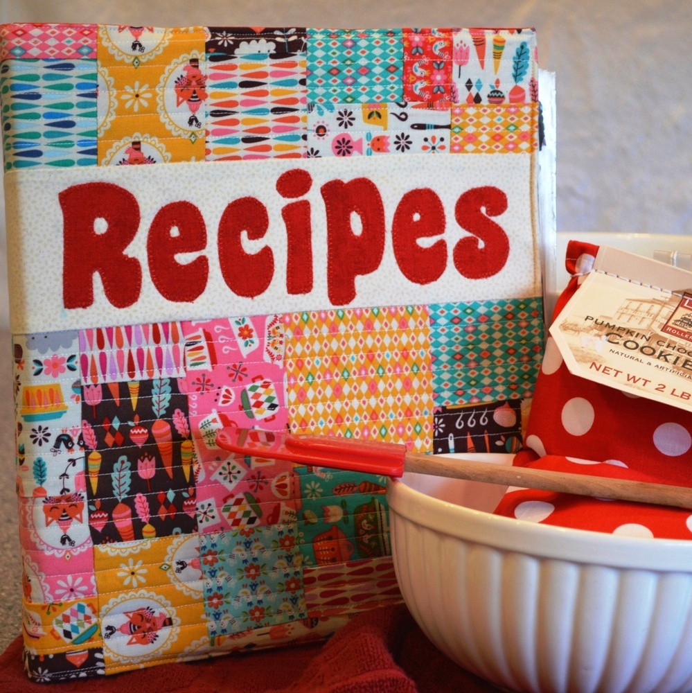 Tutorial Throwback Thursday - Quilted Recipe Binder Cover! 