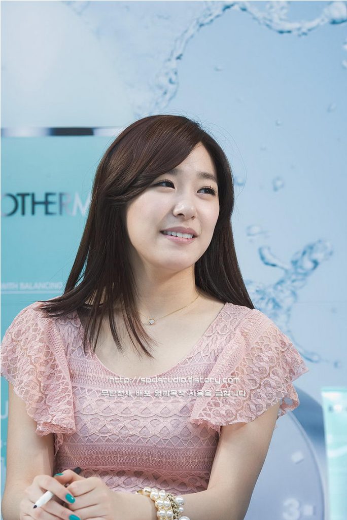 Picture of Hwang Mi-Young