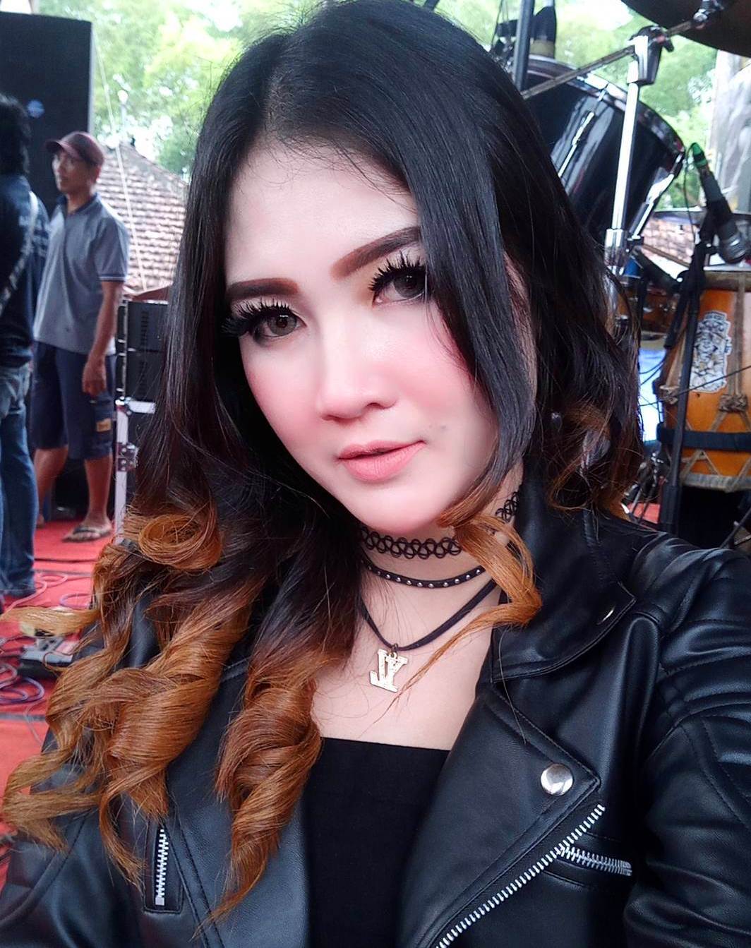 Lirik Lagu Nella Kharisma - Juragan Empang