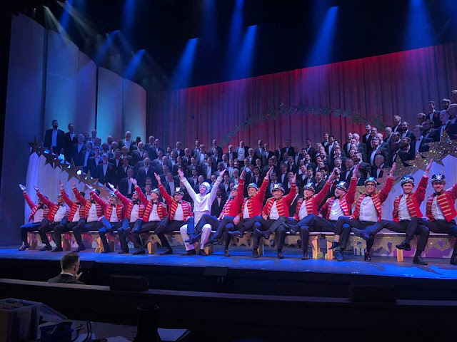 Review: Bravo to GMCLA for a Dazzling HOLIDAY SPECTACULAR 