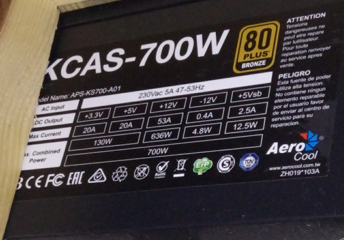 Характеристики блока питания AeroCool Kcas 700W