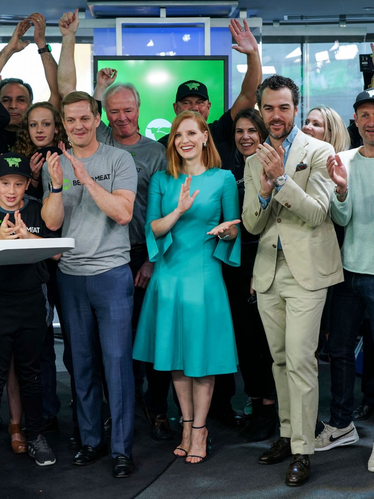 Jessica Chastain Clicks at Nasdaq Marketsite in New York 2 May-2019