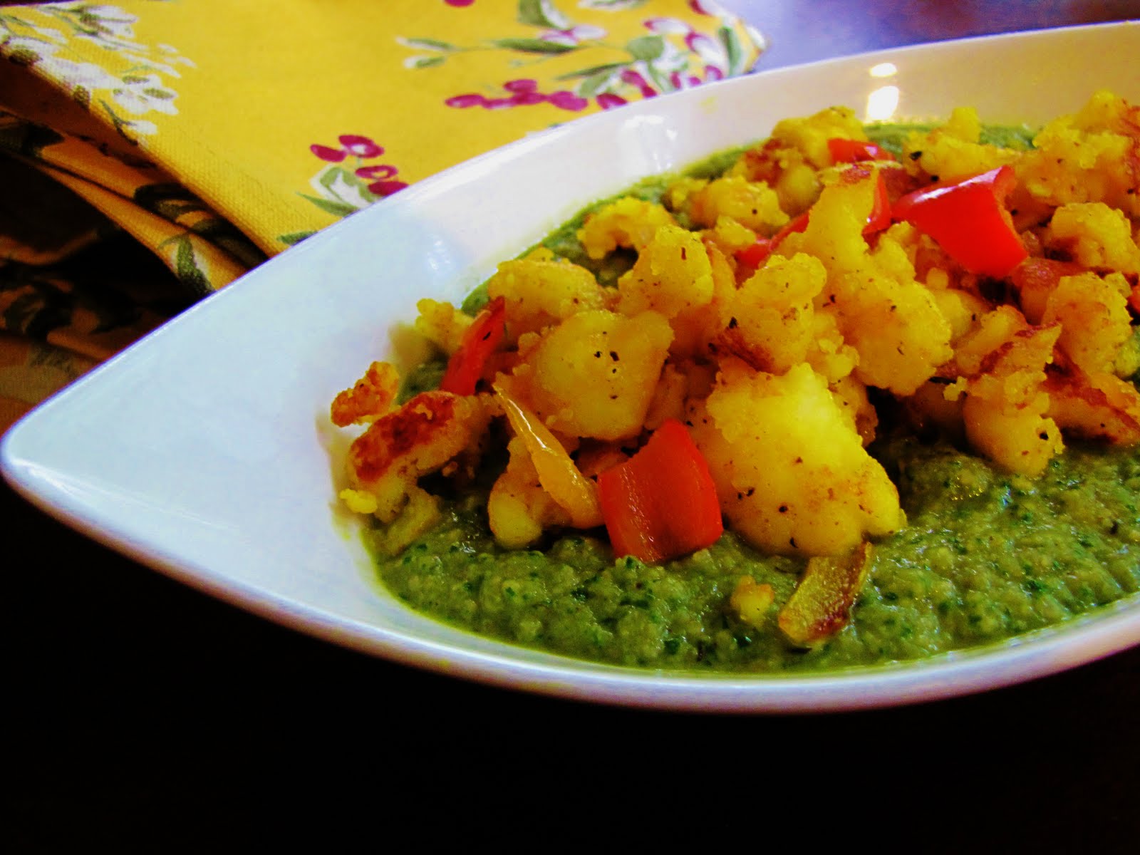 themustardseed...... Golden paneer in spinach and cashew gravy