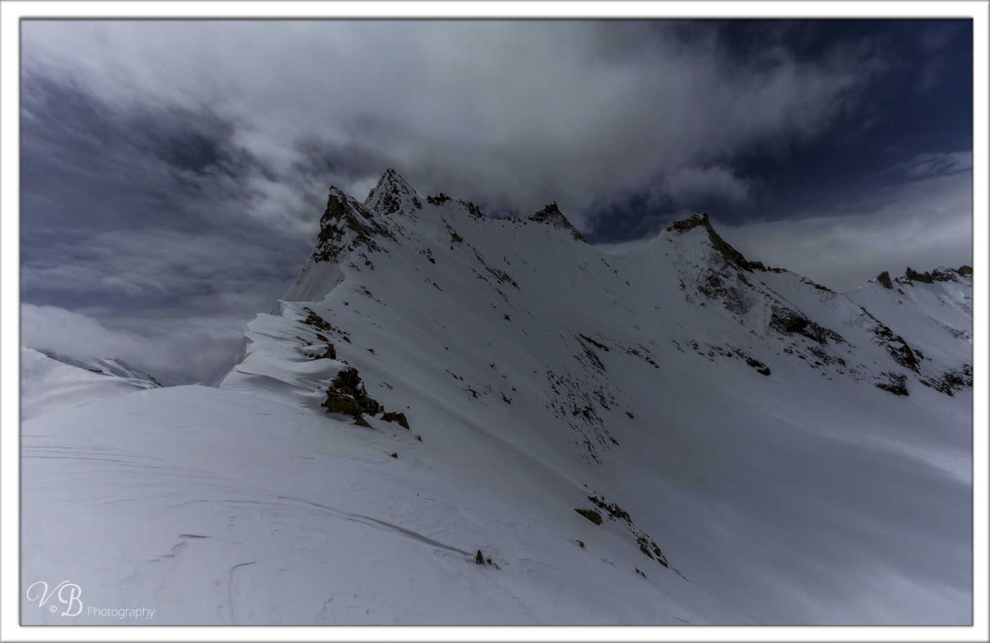 Lamkhaga pass ridge 