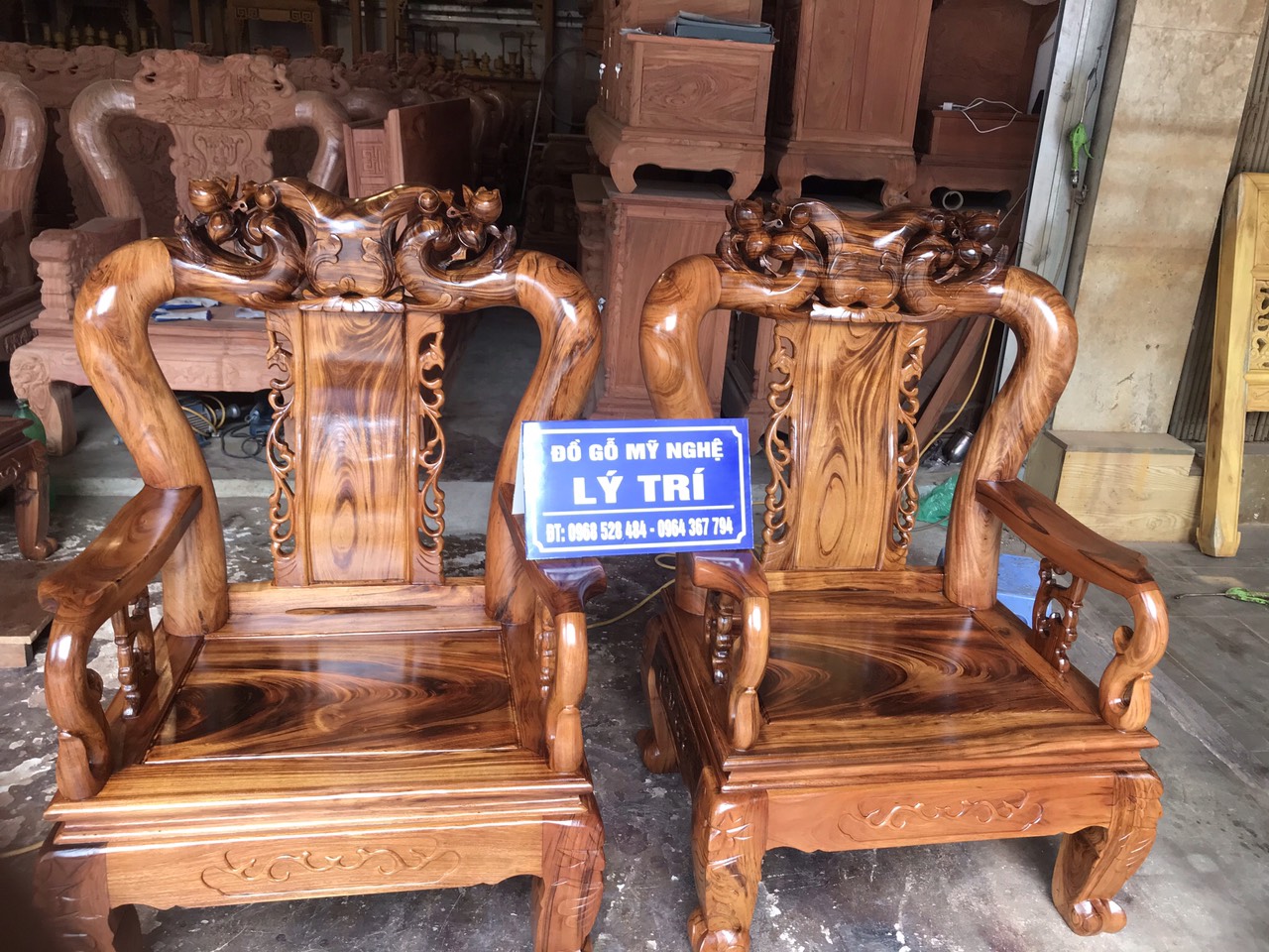 Bộ ghế gụ Quảng Bình tay 12