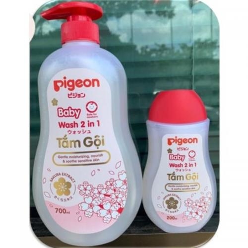 Sữa tắm gội dịu nhẹ Pigeon hoa anh đào Sakura 700ml 2in1