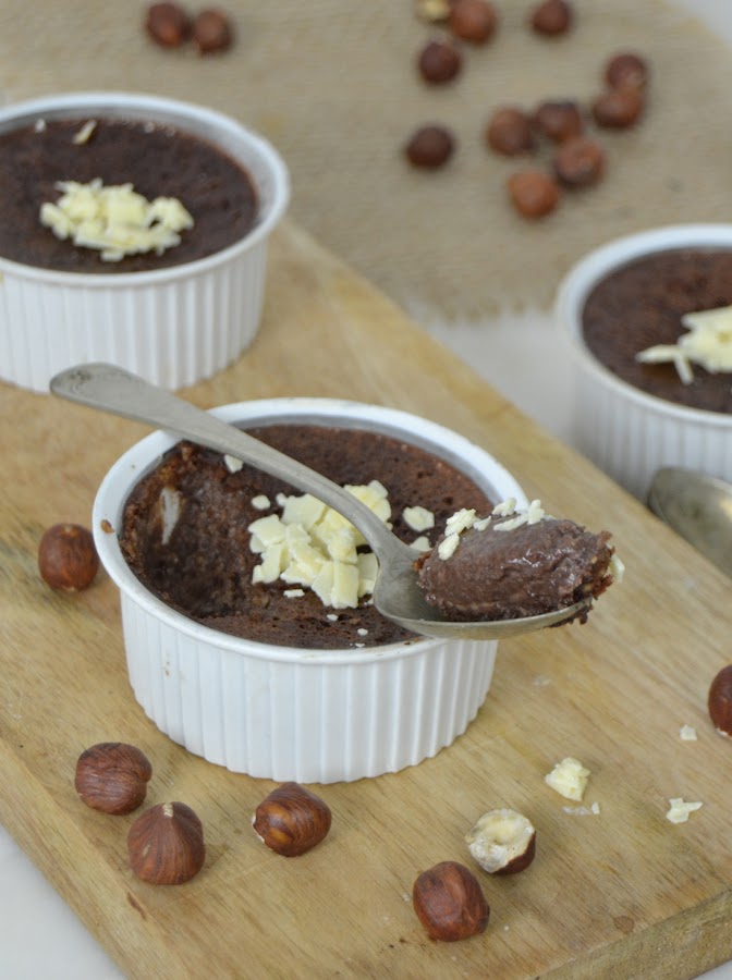 flan de chocolate con avellanas