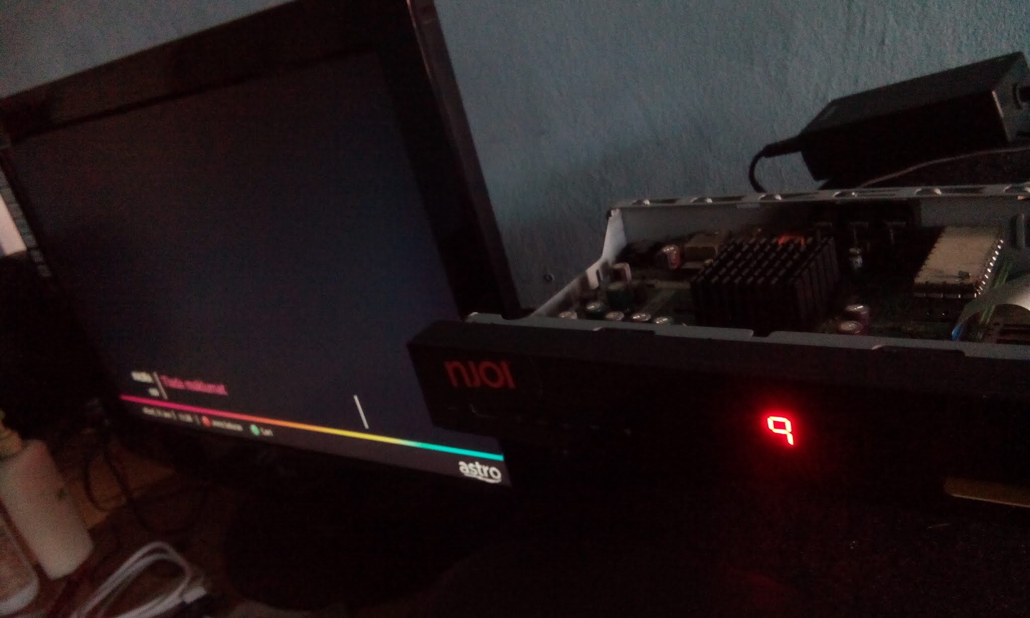 Life Begins at Forty Decoder astro reboot sendiri dan tidak keluar jam