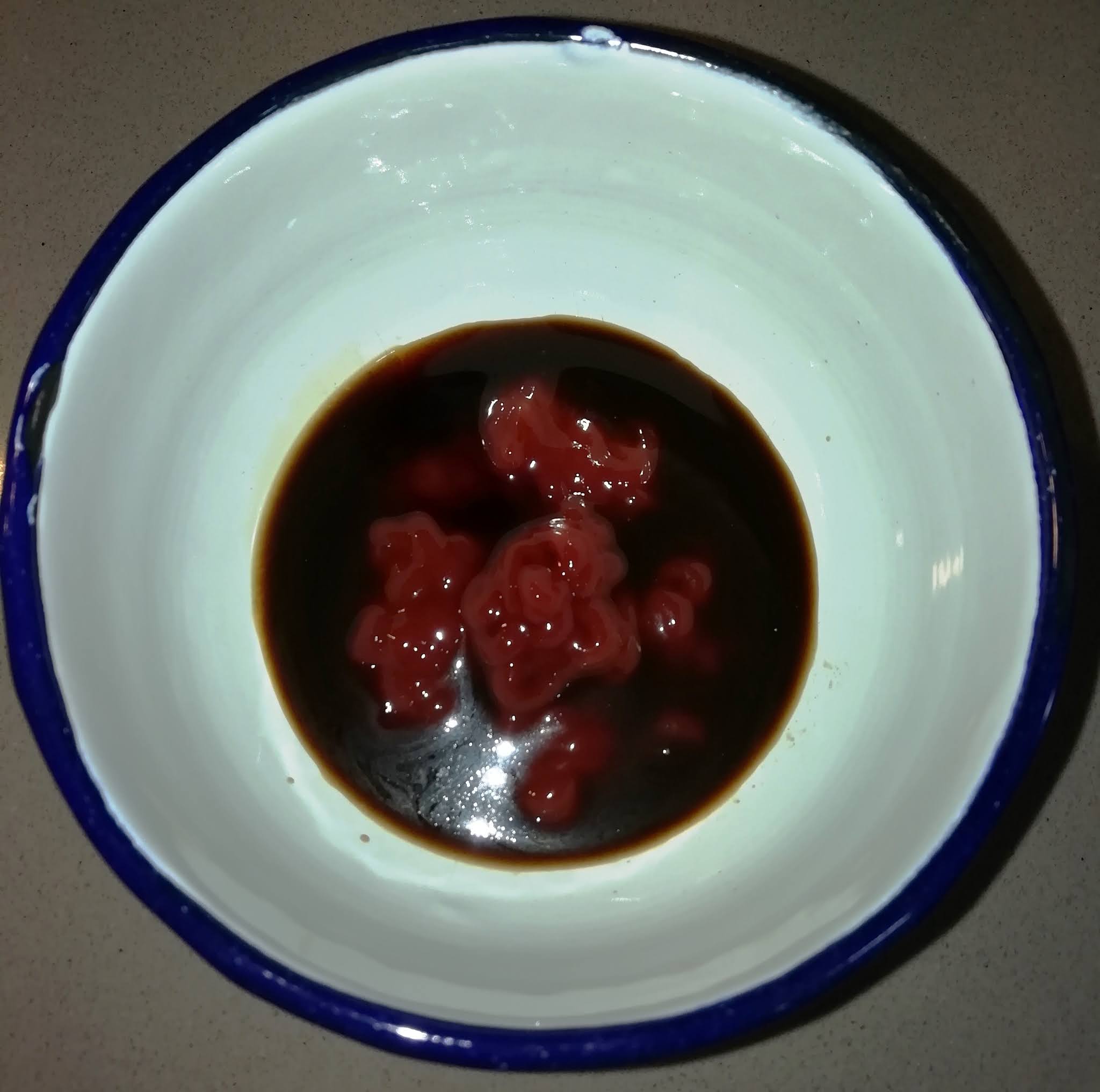 Salsa tonkatsu ó Ketchup japonés