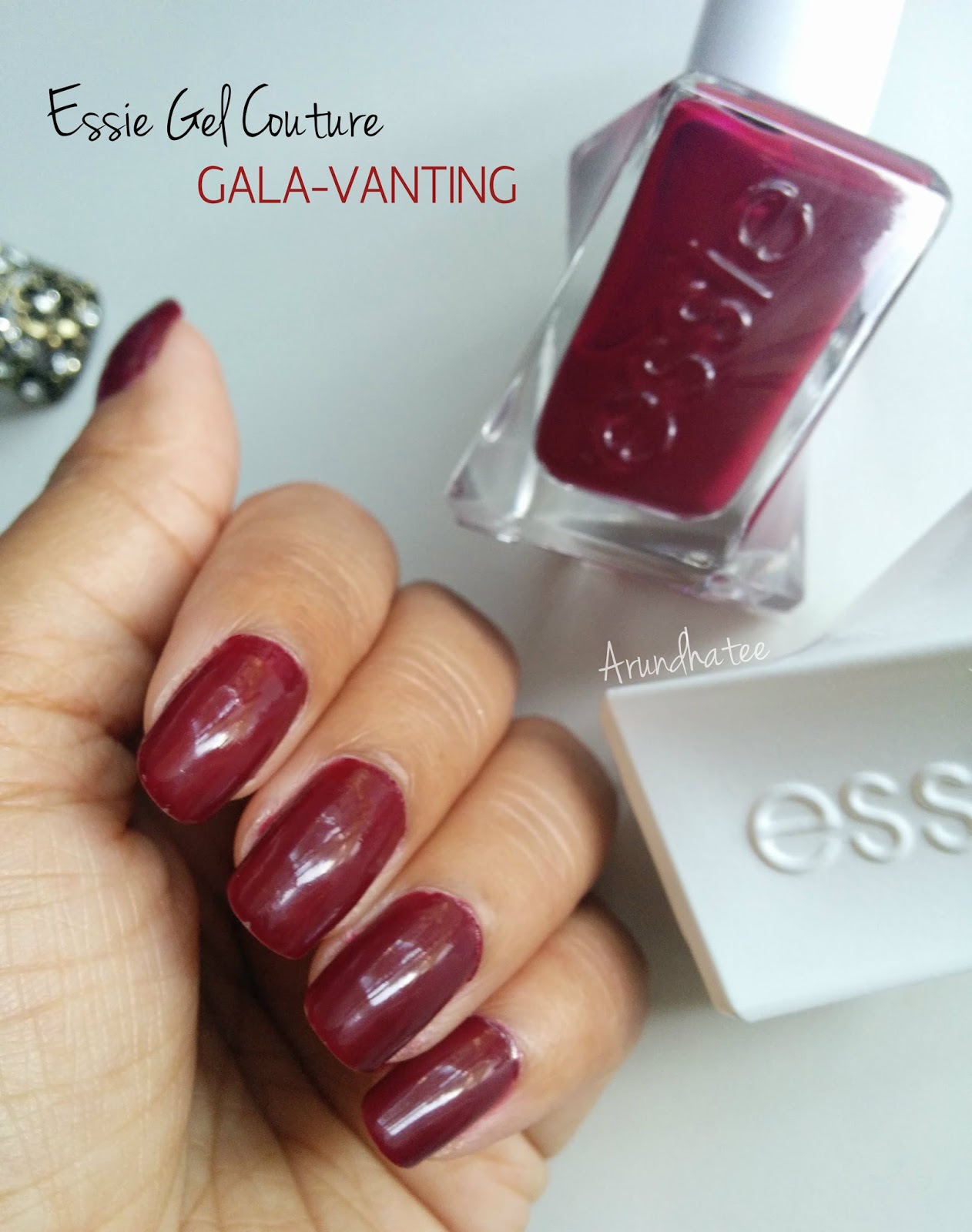 Discovering me ESSIE Gel Couture in GALAVANTING with Top Coat