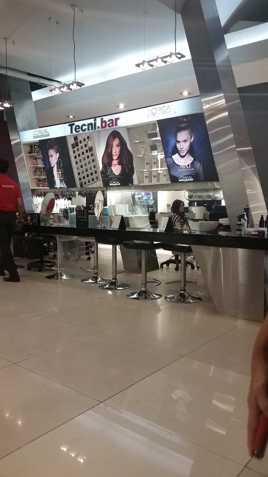 MONIK WANDERER IRWAN TEAM HAIRDESIGN