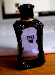 Parfum Wanita terbaik Anna Sui
