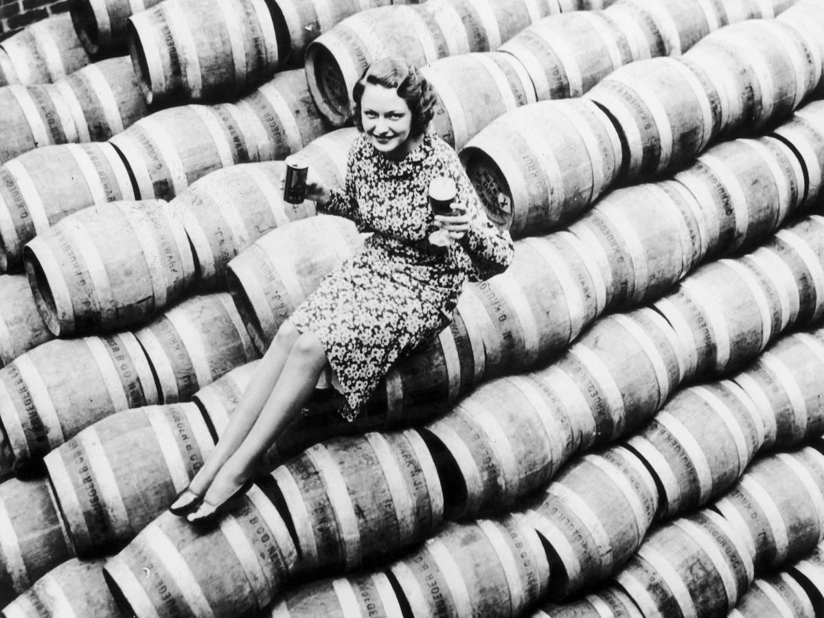 Throughout Prohibition See How These Women Used Their Sexuality to