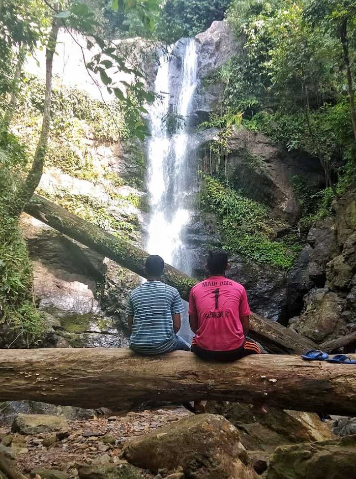 Air Terjun Alue Gambe di Aceh Selatan, Tersembunyi Namun Eksotis