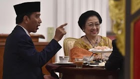 Jokowi Hingga Megawati Diminta Perintahkan Kapolri Bebaskan Syahganda Nainggolan Dan Jumhur Hidayat