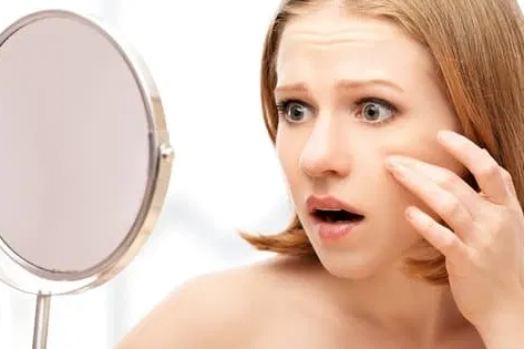 20 Worst Skin Habits You Definitely Need to Avoid