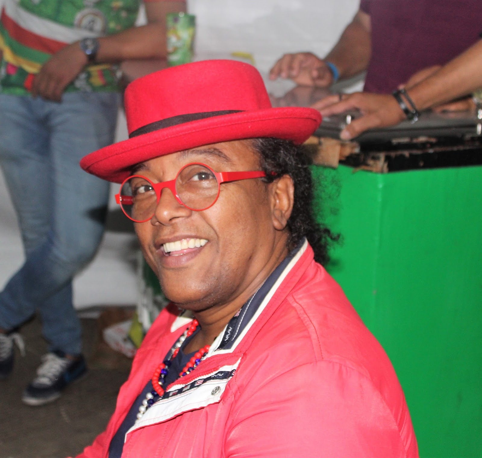 Nace Sergio Vargas, cantante de merengue y bolero, y ex diputado